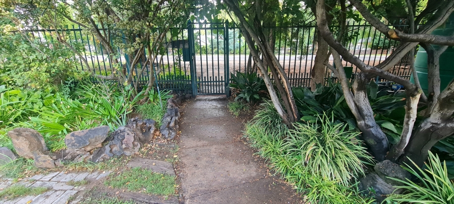 5 Bedroom Property for Sale in Douglas Northern Cape